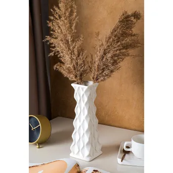 Ваза керамическая "Пирамида", настольная, белая, 27 см