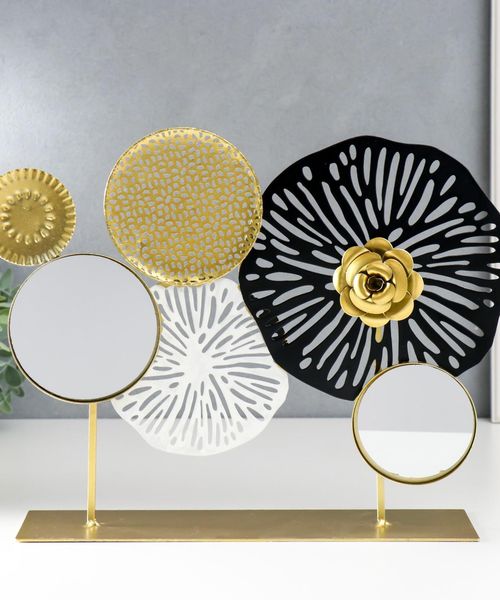 Сувенир металл с зеркалом "Космические цветы" золото с чёрным 27х9х37 см