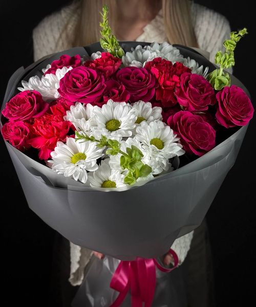 Букет «Снежная фуксия»